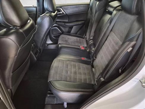 Used 2024 Mitsubishi Outlander Ralliart AWD/4WD image 20