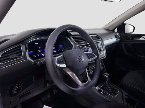 Certified 2023 Volkswagen Tiguan S FWD image 9