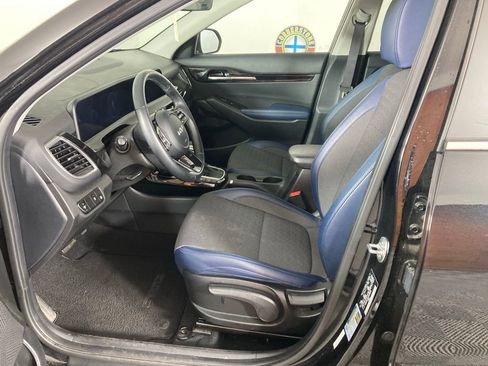 Certified 2024 Kia Seltos S image 12