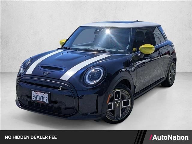 Used 2023 MINI Cooper SE FWD image 1