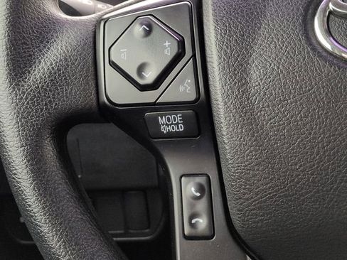 Certified 2022 Toyota Tacoma SR AWD/4WD image 17