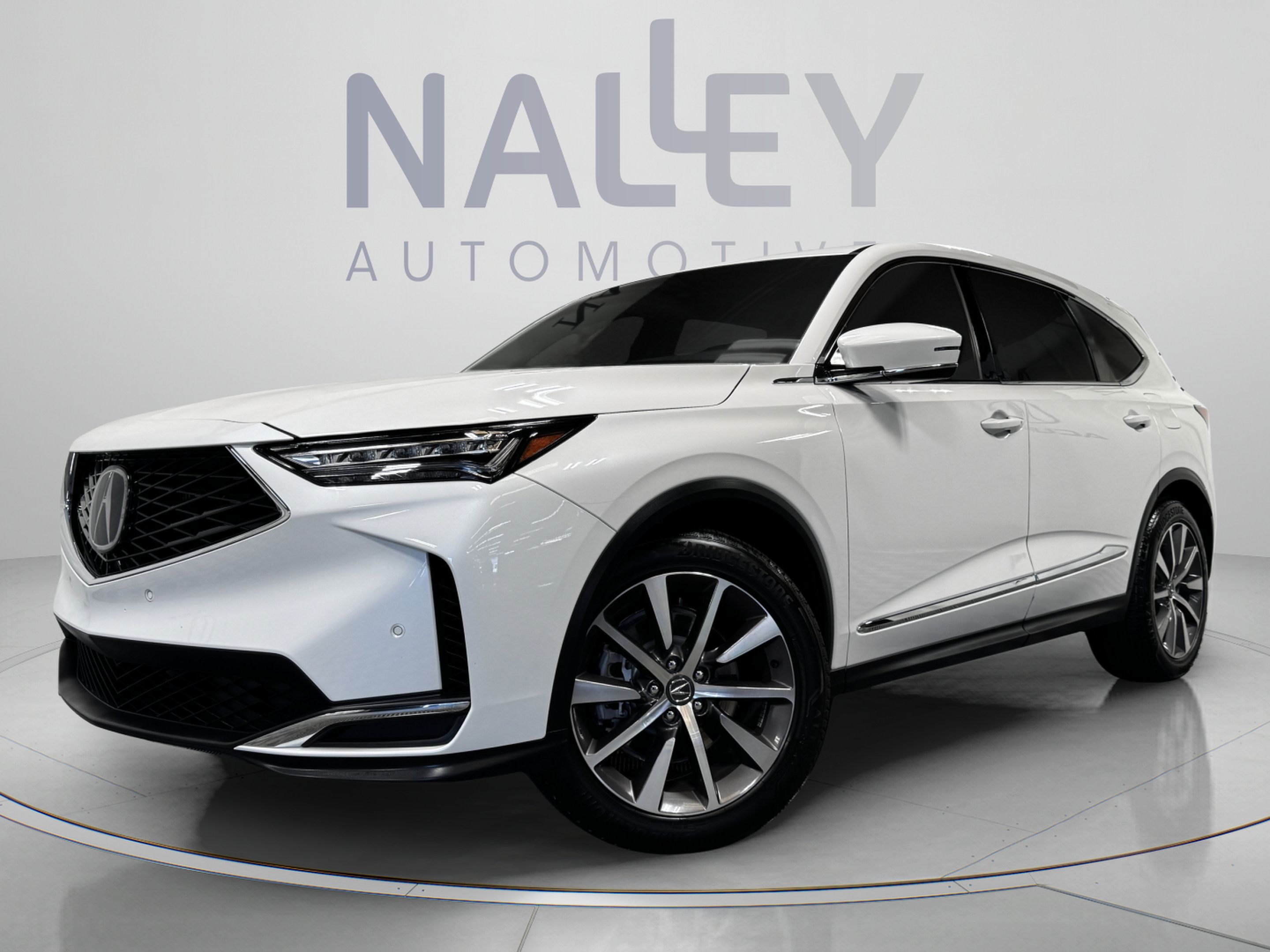 Certified 2026 Acura MDX w/ Technology Package FWD image 1