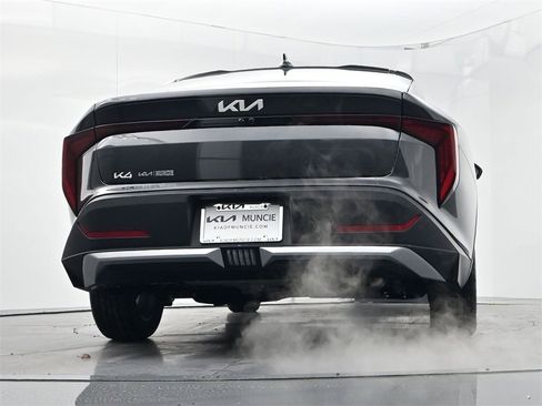 New 2025 Kia K4 LXS image 37