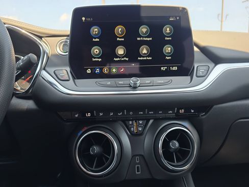 New 2026 Chevrolet Blazer LT w/ Convenience Package FWD image 21