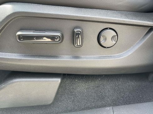 Used 2026 Honda Pilot EX-L image 15