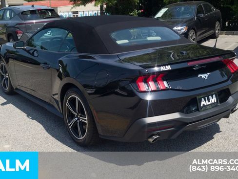 Used 2024 Ford Mustang Premium RWD image 9
