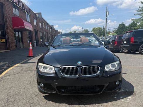 Used 2011 BMW 335i Convertible RWD image 2