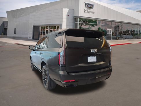 New 2026 Cadillac Escalade Platinum Sport w/ LPO, ONYX Package AWD/4WD image 4