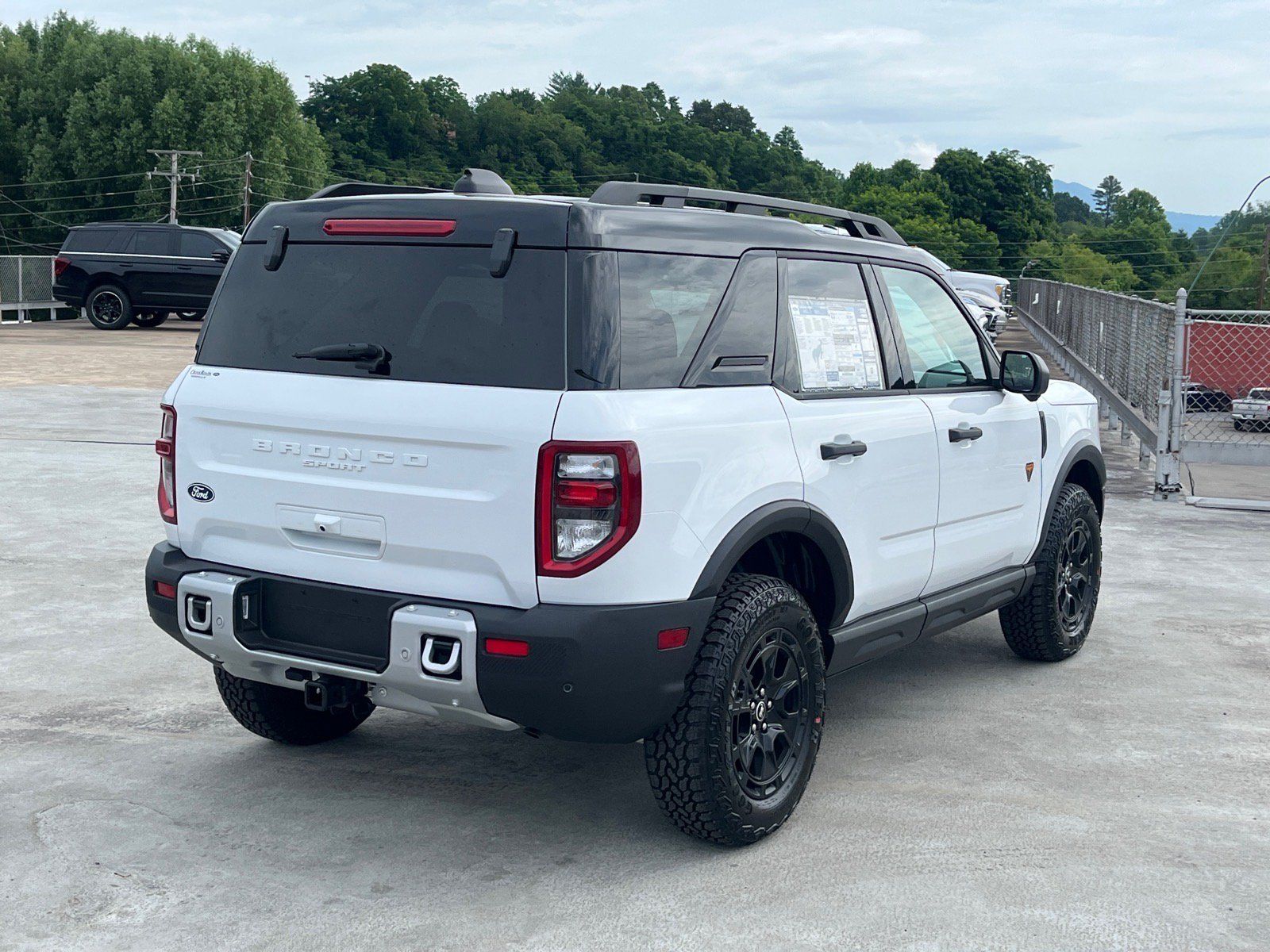 New 2026 Ford Bronco Sport Badlands w/ Sasquatch Badlands Package AWD/4WD image 3