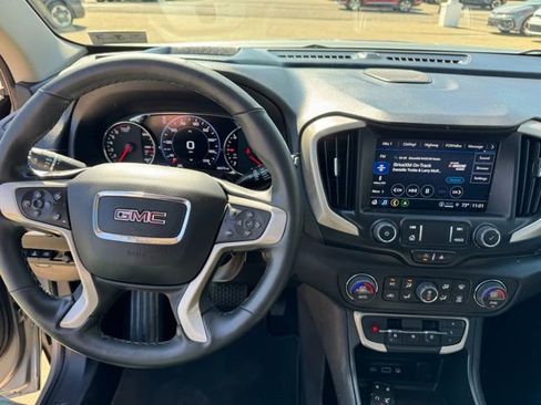 Used 2023 GMC Terrain Denali image 14