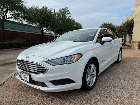 Used 2018 Ford Fusion S FWD image 5