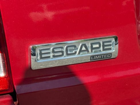 Used 2011 Ford Escape Limited w/ 302A Rapid Spec Order Code AWD/4WD image 14