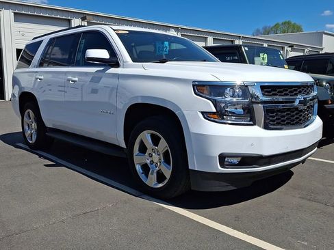 Used 2019 Chevrolet Tahoe LT image 2