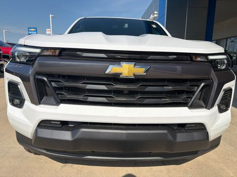 New 2026 Chevrolet Colorado LT w/ LT Convenience Package RWD image 11