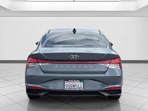 Used 2021 Hyundai Elantra SEL FWD image 6