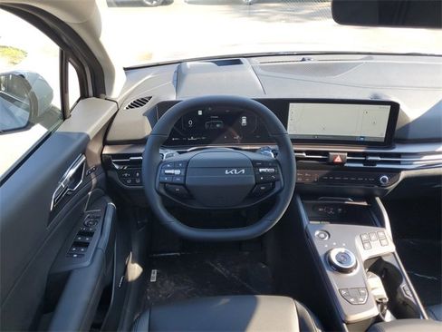 New 2026 Kia Sportage SX Prestige image 25