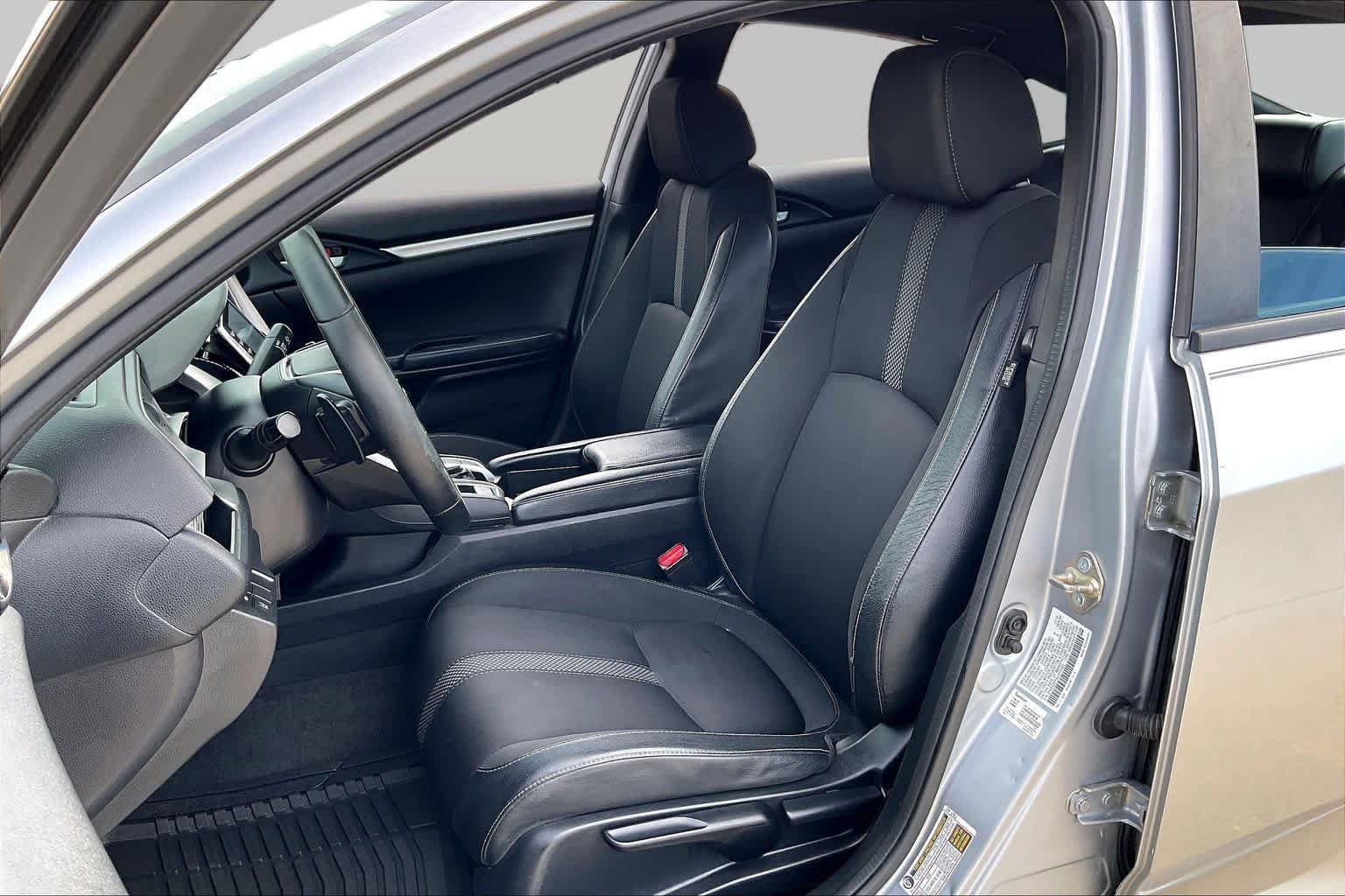 Used 2020 Honda Civic Sport image 8