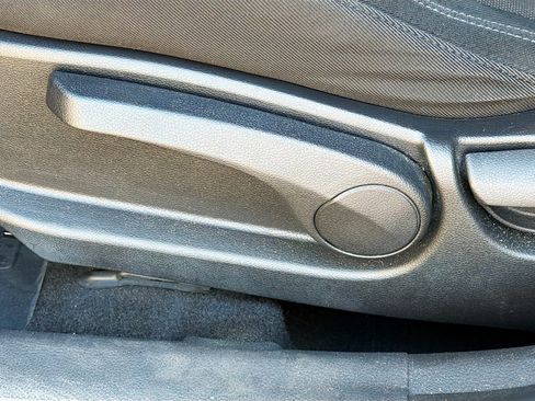 Used 2013 Hyundai Elantra GT image 22