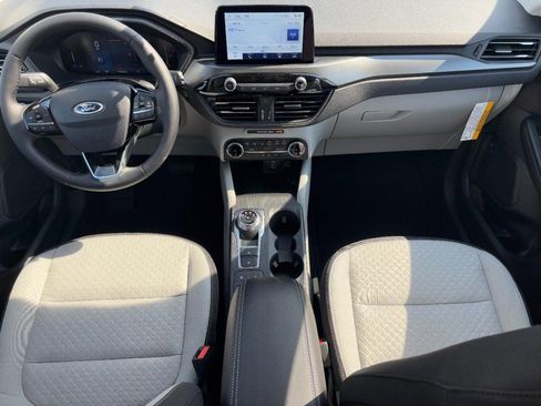 New 2026 Ford Escape Active w/ Cold Weather Package FWD image 6