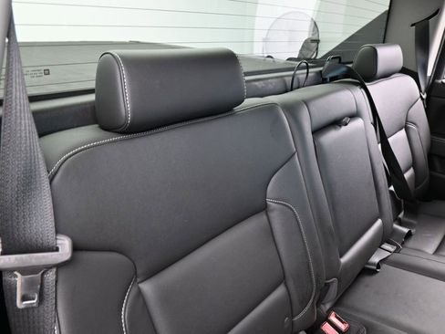 Used 2018 Chevrolet Silverado 1500 LT w/ All Star Edition AWD/4WD image 34