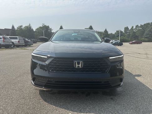 New 2025 Honda Accord EX-L image 2