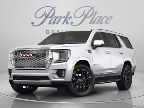 Used 2024 GMC Yukon Denali w/ Advanced Technology Package RWD image 11