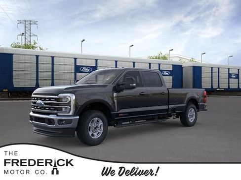 New 2026 Ford F350 XLT w/ XLT Premium Package AWD/4WD image 1