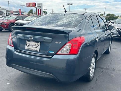 Used 2015 Nissan Versa SV w/ SV Appearance Package FWD image 3