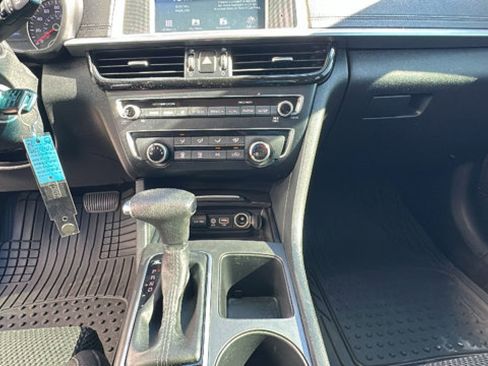 Used 2020 Kia Optima LX image 21