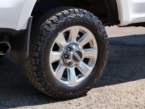 Used 2021 Ford F250 Platinum AWD/4WD image 7