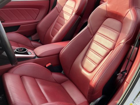 Certified 2022 Porsche 911 Turbo S image 5