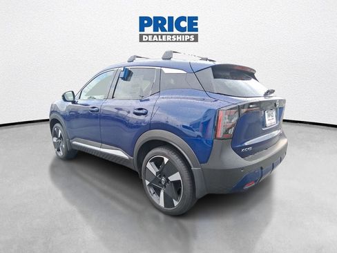 New 2026 Nissan Kicks SR w/ Cold Weather Package AWD/4WD image 7