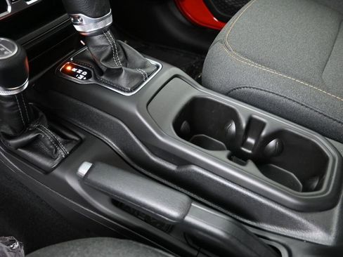 New 2024 Jeep Wrangler Unlimited Sport image 20