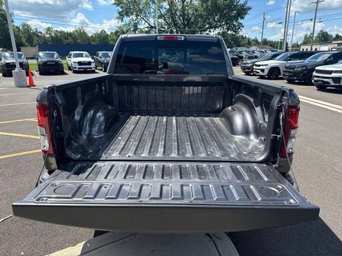 Used 2023 RAM 1500 Big Horn AWD/4WD image 18