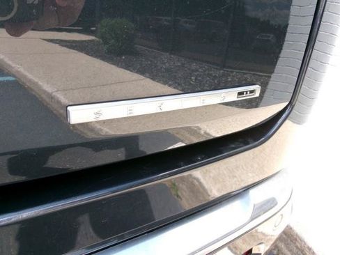 Used 2022 Jeep Wagoneer Series II w/ Premium Group I AWD/4WD image 31
