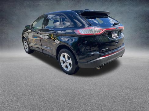 Used 2017 Ford Edge SE AWD/4WD image 3