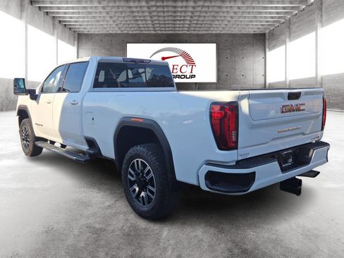 Used 2020 GMC Sierra 2500 AT4 w/ Technology Package image 7