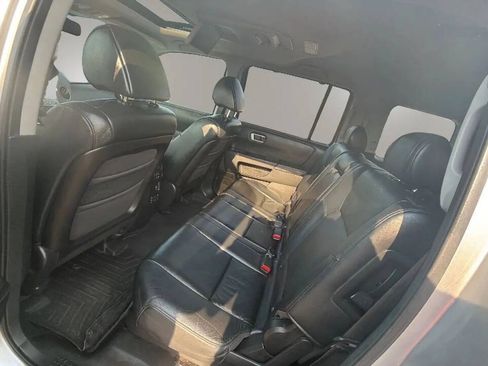 Used 2011 Honda Pilot Touring image 14