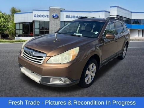Used 2011 Subaru Outback 3.6R Limited w/ PWR Moonroof Pkg AWD/4WD image 1