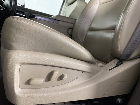 Used 2019 Chevrolet Silverado 3500 LTZ image 19