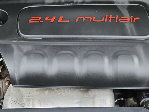 Used 2019 Jeep Compass Latitude w/ Popular Equipment Group image 15