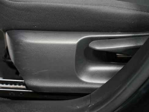 Certified 2023 Toyota Corolla LE image 30