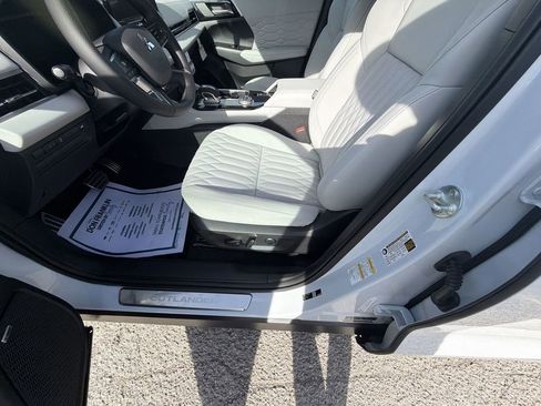 New 2026 Mitsubishi Outlander SEL AWD/4WD image 12