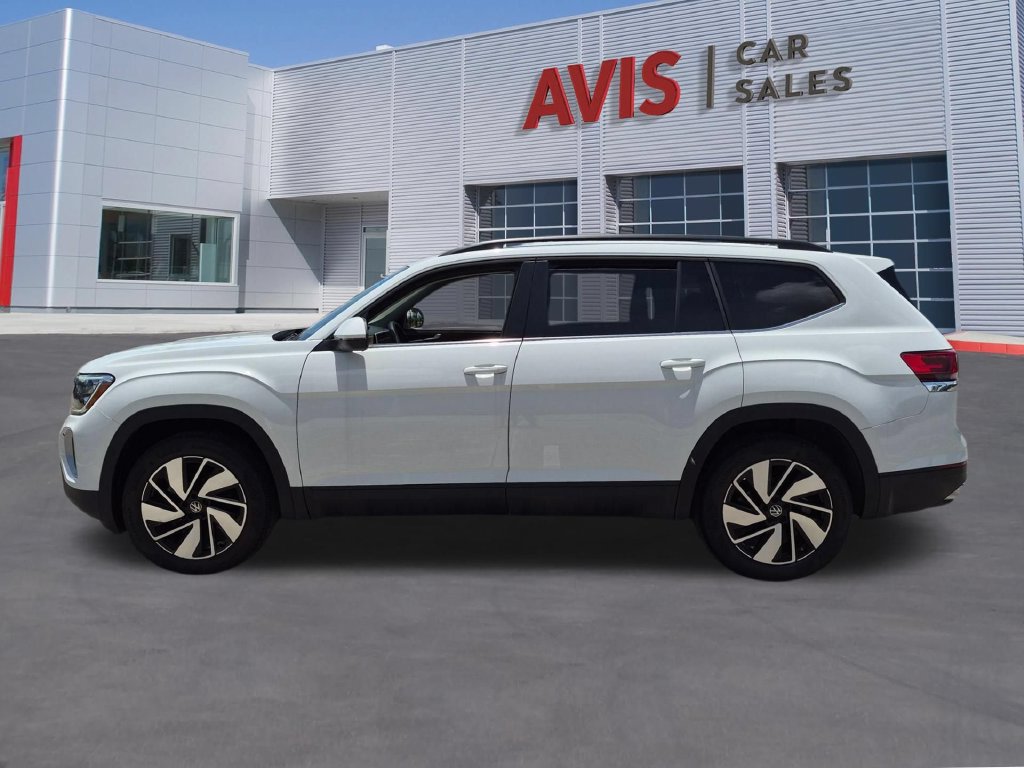 Used 2025 Volkswagen Atlas SE FWD image 10