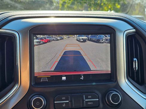 Used 2019 Chevrolet Silverado 1500 LT Trail Boss image 31