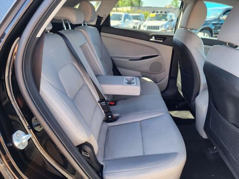 Used 2019 Hyundai Tucson SE AWD/4WD image 29