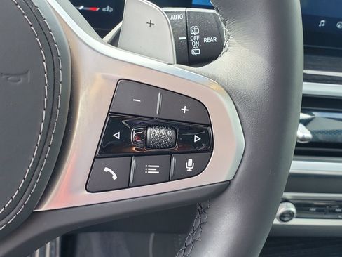 Used 2025 BMW X5 sDrive40i w/ M Sport Package image 24