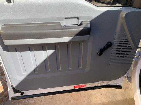 Used 2015 Ford F350 XL RWD image 20