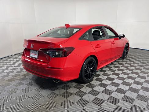 Used 2025 Honda Civic Sport image 13