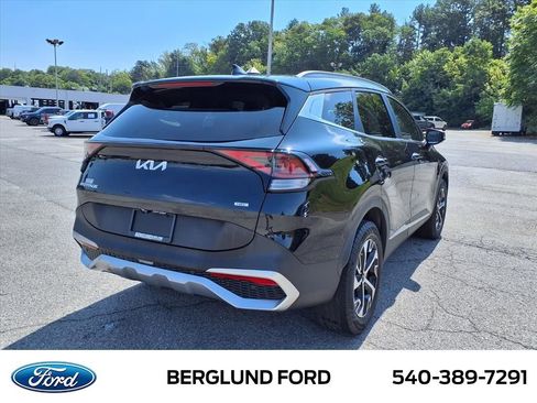 Used 2023 Kia Sportage EX image 5